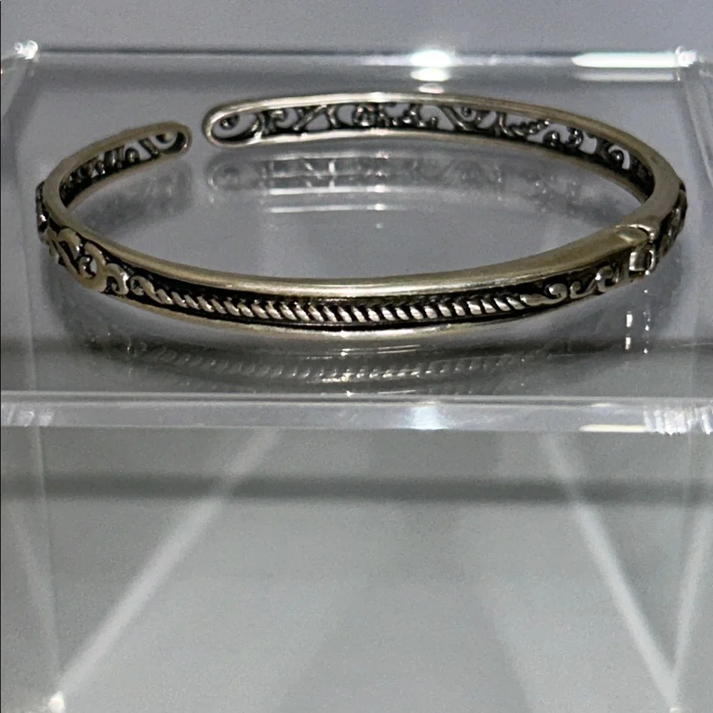 NWOT Carolyn Pollack Sterling Silver Scroll Design Bangle Bracelet